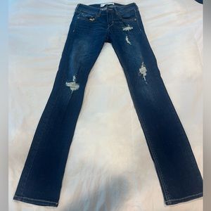 Women’s Hollister Distressed Denim Jeans, size 3R (26w x 33l)